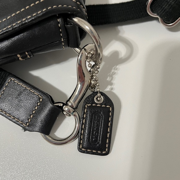 Women’s Classic Vintage Y2K Soho Leather COACH Crossbody Bag 7843 - Picture 4 of 7